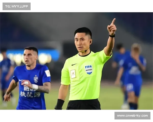 中国裁判组执法墨西哥超级联赛 马宁主吹蒙特雷对阵莱昂焦点之战 中国裁判组执法墨西哥超级联赛 马宁主吹蒙特雷对阵莱昂焦点之战